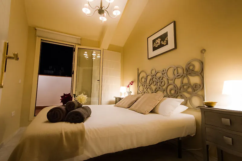 Hotel Holidays2Malaga Premium Apartments