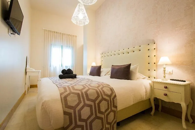 Hotel Holidays2Malaga Premium Apartments