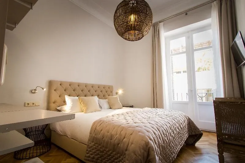 Hotel Holidays2Malaga Premium Apartments
