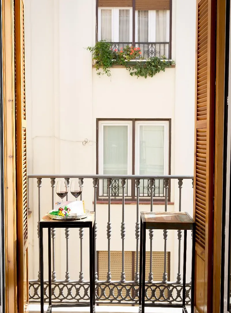 Hotel Holidays2Malaga Premium Apartments