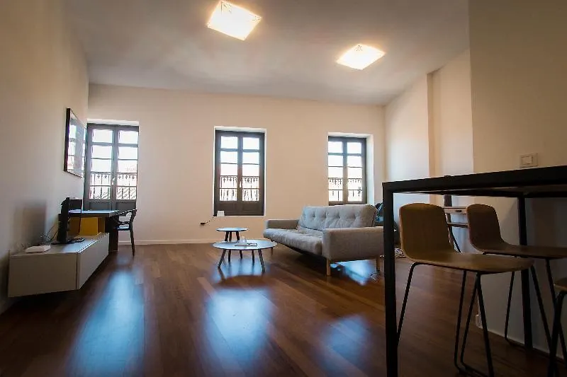 Holidays2Malaga Premium Apartments 3*, Malaga