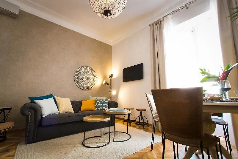 Holidays2Malaga Premium Apartments 3*, Malaga