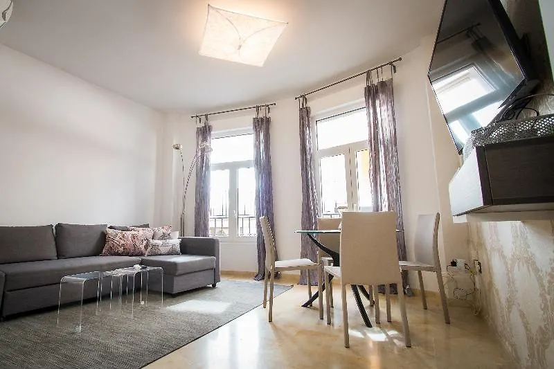 Holidays2Malaga Premium Apartments Hotel